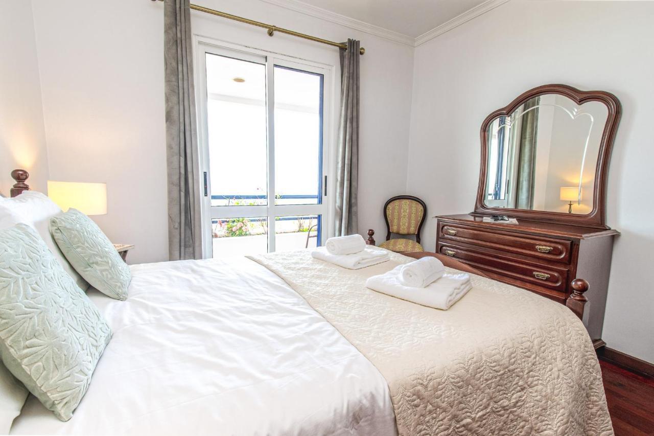 Sea And Sunset View Apartment In Funchal Exterior photo