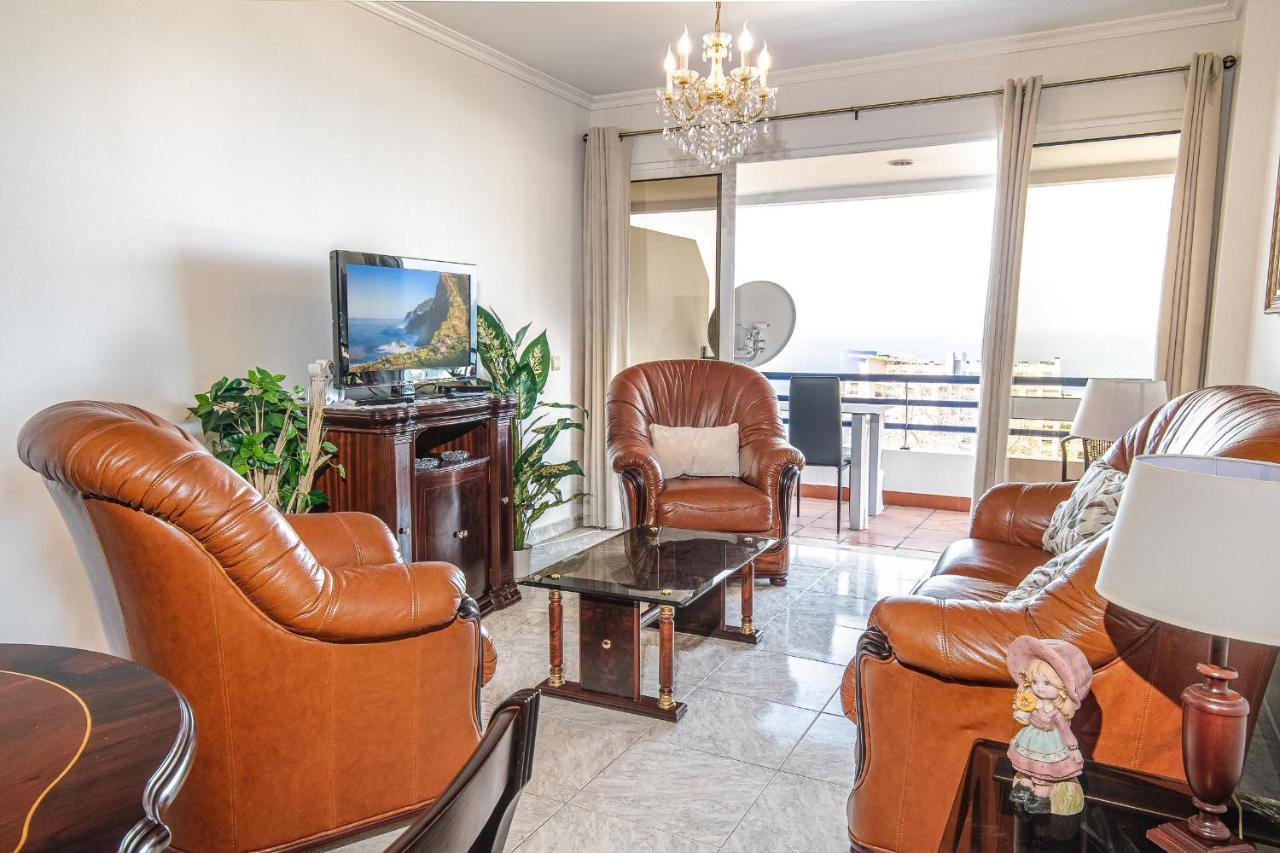Sea And Sunset View Apartment In Funchal Exterior photo